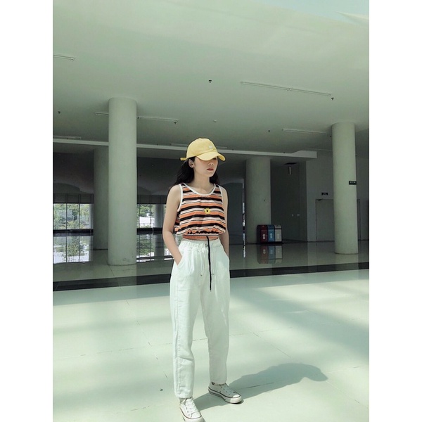 Áo tanktop sọc ngang thêu hoa