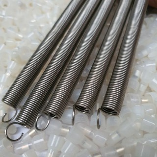 Lò xo kéo inox 10*1*200mm, đường kính ngoài 10mm, dây 1mm, dài 200mmm