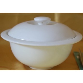 BỘ THỐ SỨ TRẮNG CÓ NẮP ĐẬY( gồm 1 bát ô tô và 1 nắp đậy)