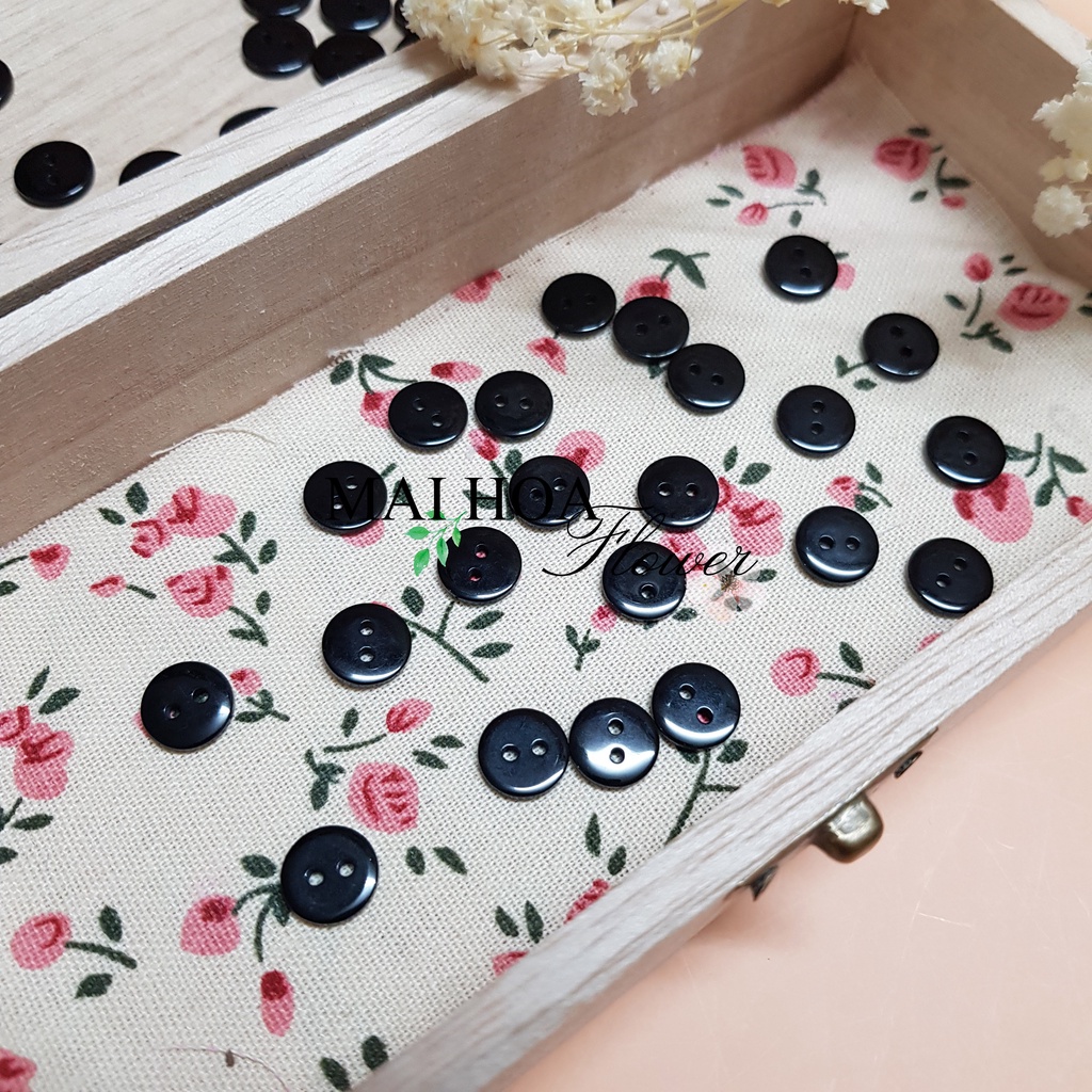Set 40 Khuy nút cài áo sơ mi, cúc cài áo màu đen bằng nhựa size 1,1cm, Maihoaflower
