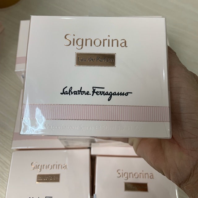  Nước hoa salvatore Ferragamo Signorina edp 50ml full seal