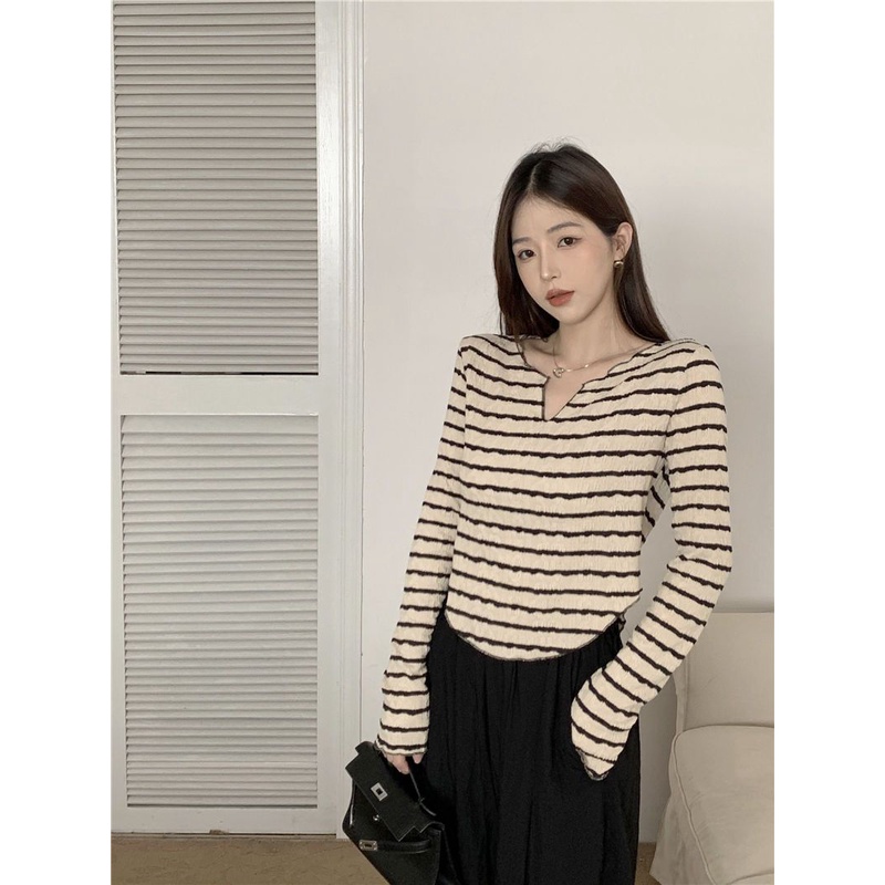 Áo Thun Tay Dài Cổ Chữ V Họa Tiết Kẻ Sọc Thời Trang Mùa Thu Hàn Quốc Mới Cho Nữ