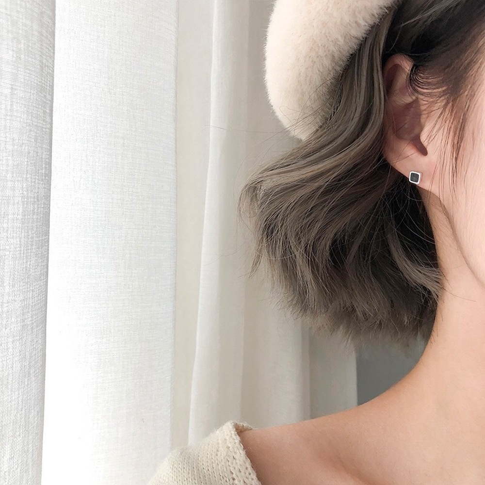 Khuyên Tai Bạc 925 Nhiều Hình Màu Đen Đơn Giản Thời Trang Cho Nữ