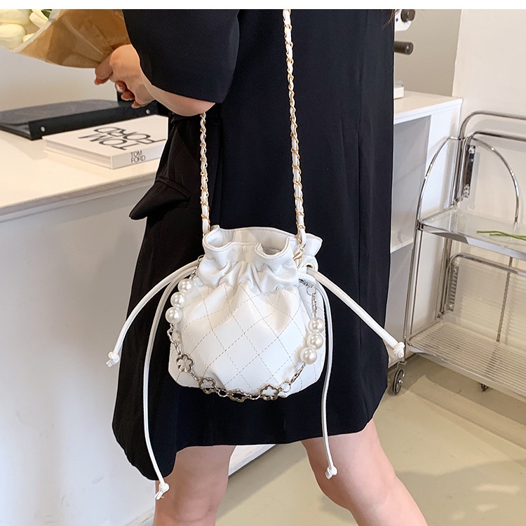 Túi đeo chéo IELGY dây dạng chuỗi xích thờI trang dành cho nữ