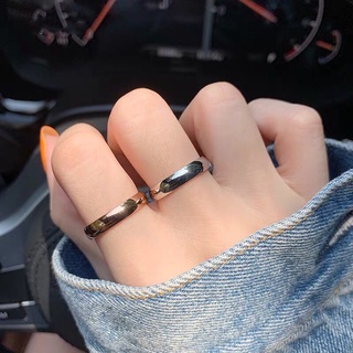 Phiên Bản Hàn Quốc Thép Titan Cứng Nhẫn Trang Sức Đơn Giản Phong Cách Thoáng Mát 18K Hoa Hồng Vàng Chung Nhẫn Nhẫn Nhẫn Tính Khí Đơn Giản Quà Tặng Ngày Lễ Tình Nhân Quà Tặng Sinh Nhật Nam Nữ Phong Cách Va Chạm Nhẫn Cặp Đôi Nhẫn Bóng