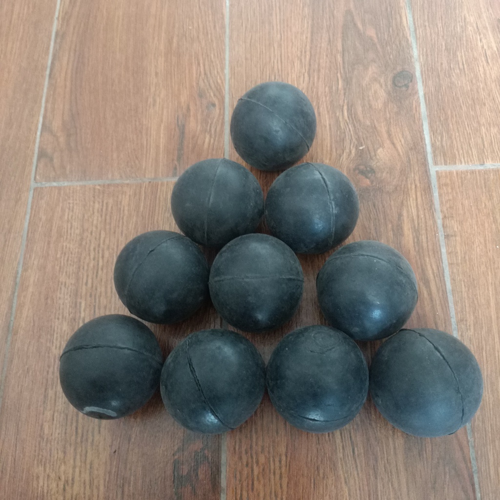 Giá hủy diệt Quả bóng ném cao su đường kính 63 mm