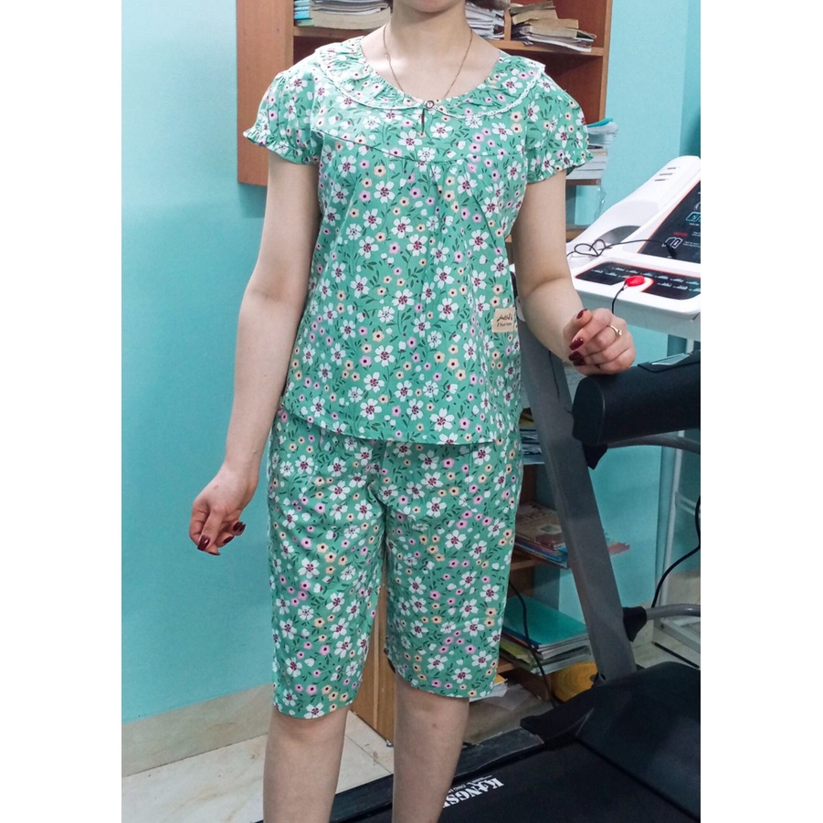Bộ lanh ngố nữ cánh tiên, Bộ lanh quần lửng hoa nhí cổ bèo lên dáng chất mát