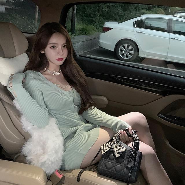 Sản Phẩm mới mùa thu!Đầm Dệt Kim Đen Tay Dài Cổ Chữ v Thời Trang Thu Đông 2020 Dành Cho Nữ