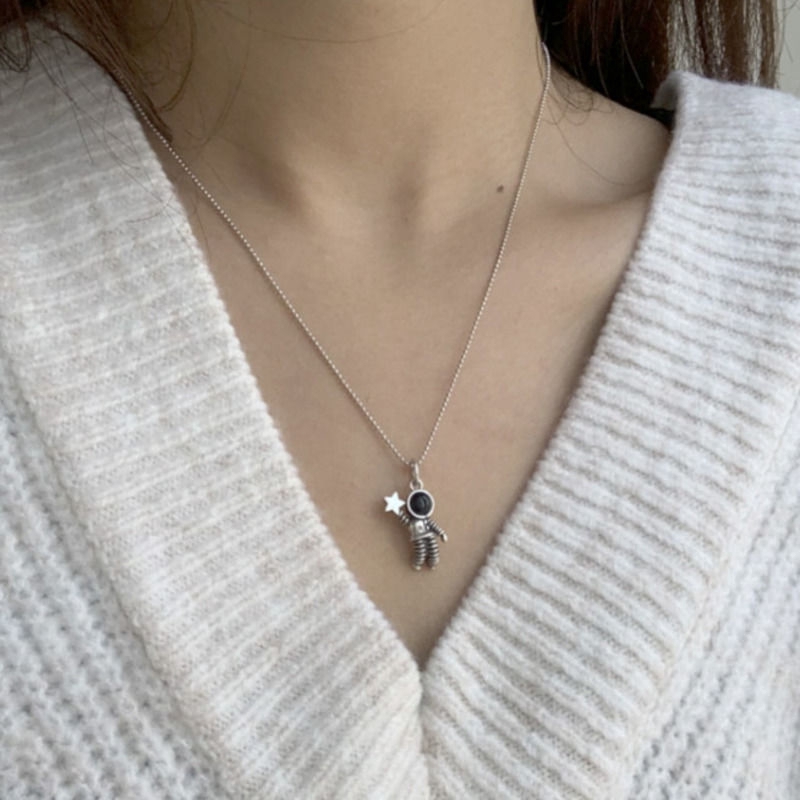 Dây Chuyền Mặt Hình Phi Hành Gia Cá Tính Phong Cách Hàn Quốc