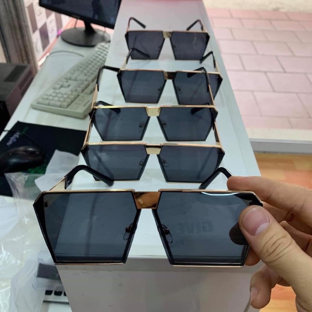 Kính chống ngáo siêu châttt | BigBuy360 - bigbuy360.vn