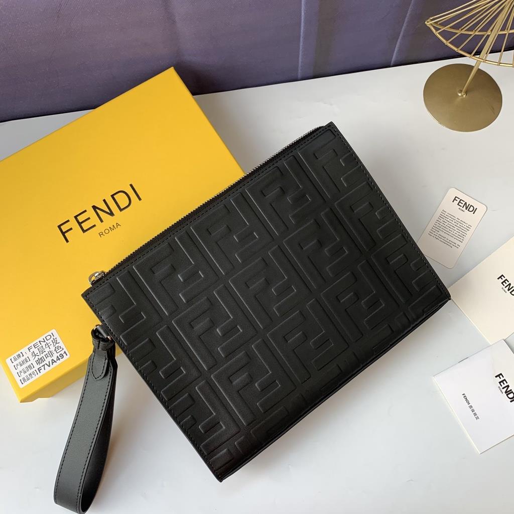 Ví Fendi Cầm Tay Cỡ Lớn Dễ Phối Đồ Thời Trang Cho Nam | BigBuy360 - bigbuy360.vn