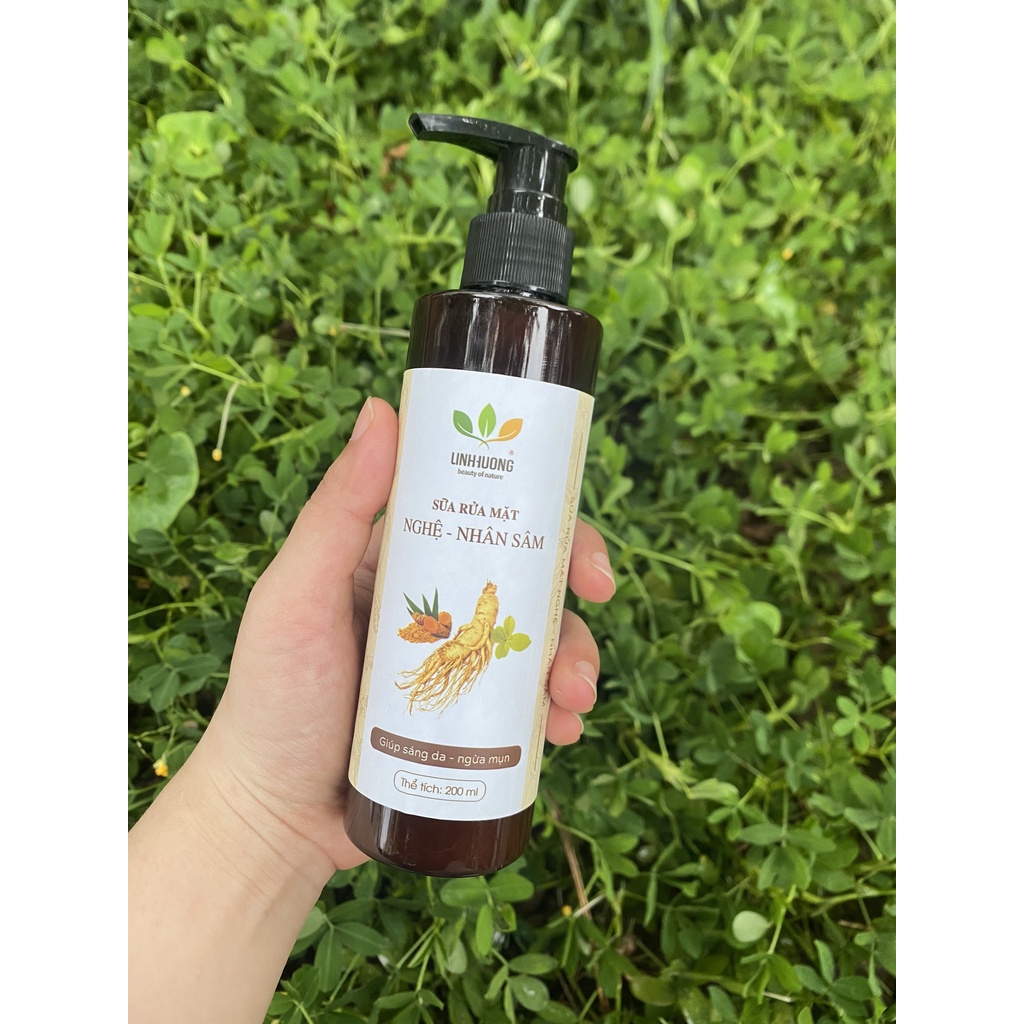 Sữa rửa mặt nghệ nhân sâm, giúp giảm mụn, cân bằng độ PH cho da 200ml