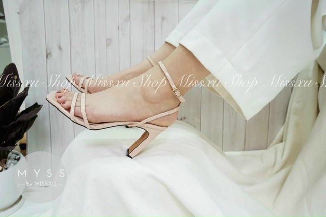 FREESHIP SANDAL NỮ HAI QUAI DA LỲ MỀM GÓT 8P SANG CHẢNH MÃ HH19
