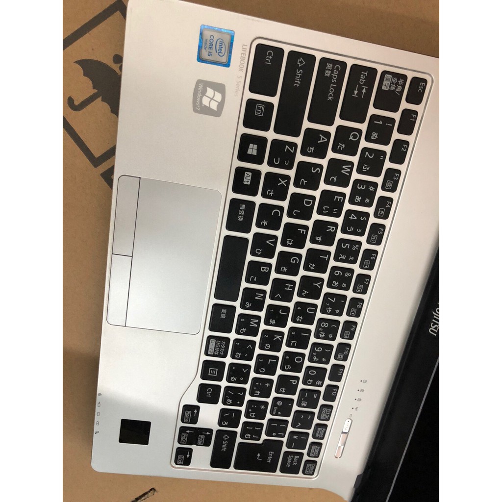 Laptop Fujitsu Lifebook S936 Core i5-6200U, 8gb ram,256gb SSD, 13.3inch Full HD IPS Vỏ nhôm | BigBuy360 - bigbuy360.vn