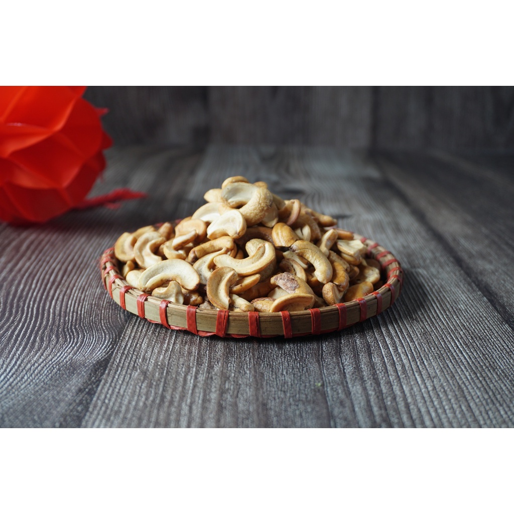Hạt điều vỡ đôi tách vỏ rang chín 100g