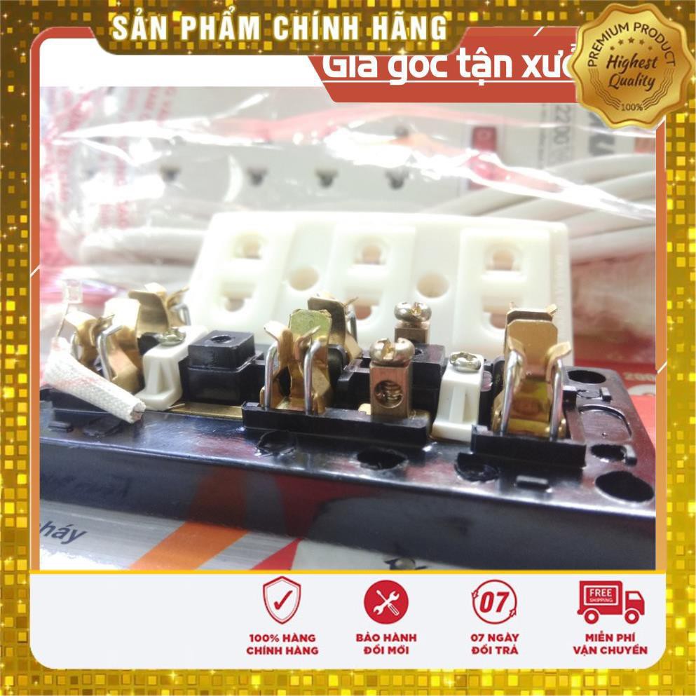 Ổ cắm điện 3 lỗ và 2 lỗ  loại tốt 10A chống cháy  - Ổ cắm điện công suất cao