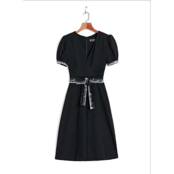 Đầm Yves roses xinh iu