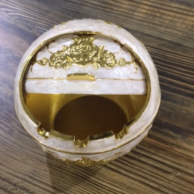 Gạt tàn