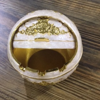 Gạt tàn