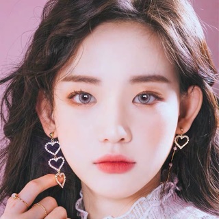 Kính áp tròng Pink