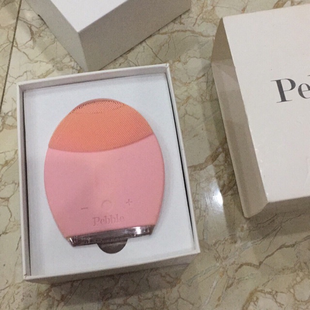 Máy rửa mặt Pebble Lisa