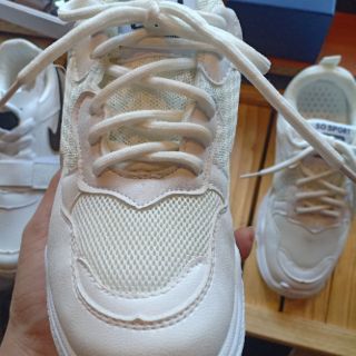 Giày thể thao nữ quảng châu