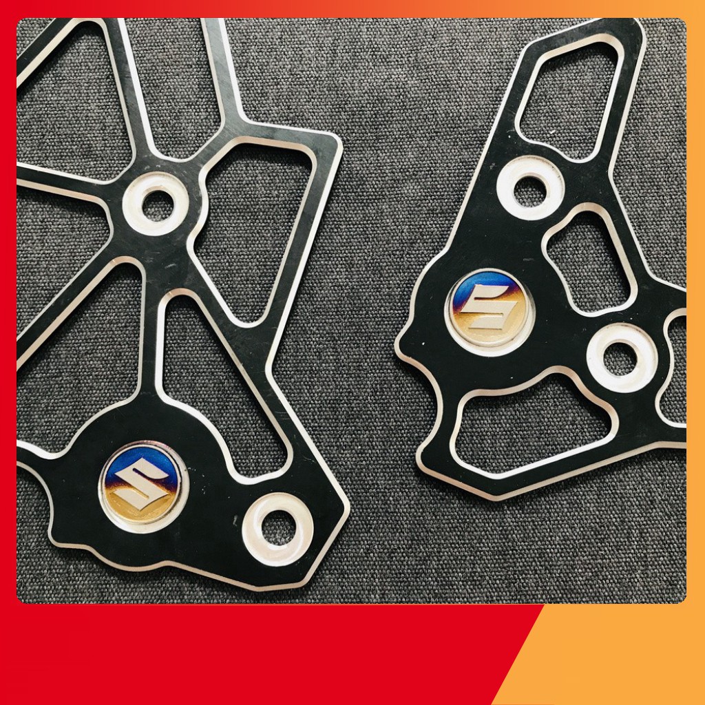 [XẢ KHO] CHE BEN ĐẠP, CHE NHÔNG XE SATRIA, RAIDER FI NHÔM CNC 2 BÊN TRÁI PHẢI ( TẶNG KÈM 2 TEM TITAN SUZUKI )