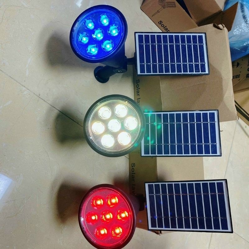 Đèn Năng lượng mặt trời thương hiệu Mayor Wolf cắm cỏ, chiếu cây, đổi màu 7mau sắc cầu vồng . bảo hành 24 tháng