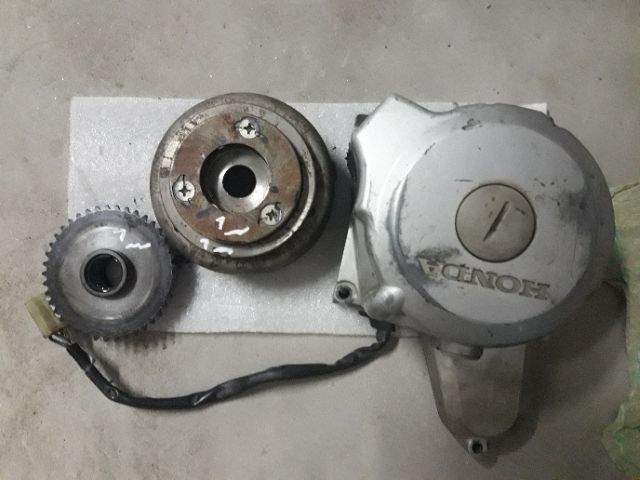 Nguyên bộ lóc hoa lăng lửa apha rin xe .nguyên xi.Có trầy