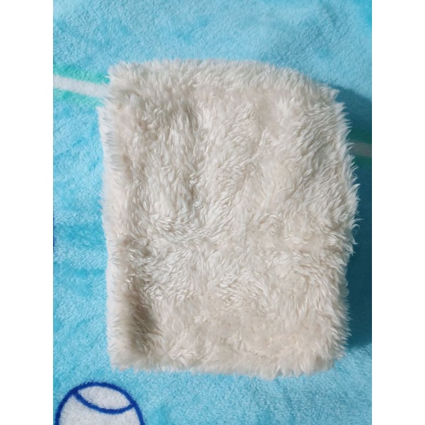 khăn choàng cổ giữ ấm mùa đông ,khăn lông thỏ cao cấp. Thương hiệu mới 100% , chất lượng tốt
