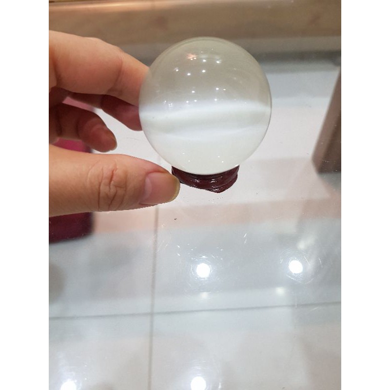 Quả Cầu trắng đá mắt mèo phong Thủy