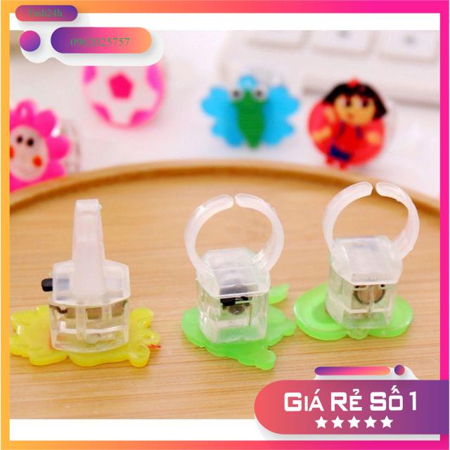 Đồ chơi trẻ em - Đồ chơi phát sáng - Trọn bộ 1 đồng hồ phát sáng + 5 Nhẫn phát sáng - Giao màu ngẫu nhiên