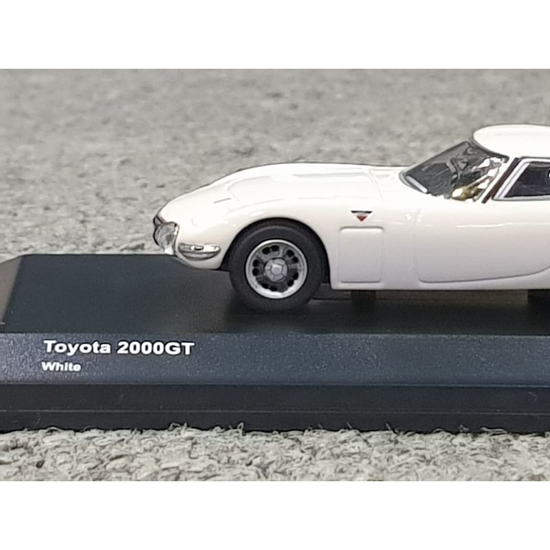 Xe Mô Hình Toyota 2000 GT 1:64 Kyosho ( Trắng )