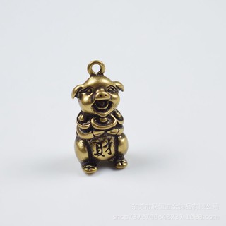 Tượng Phong Thủy, Trang Trí Bằng Đồng Hình Con Heo Ôm Thỏi Vàng (Kích cỡ: 1.6 x 3cm)