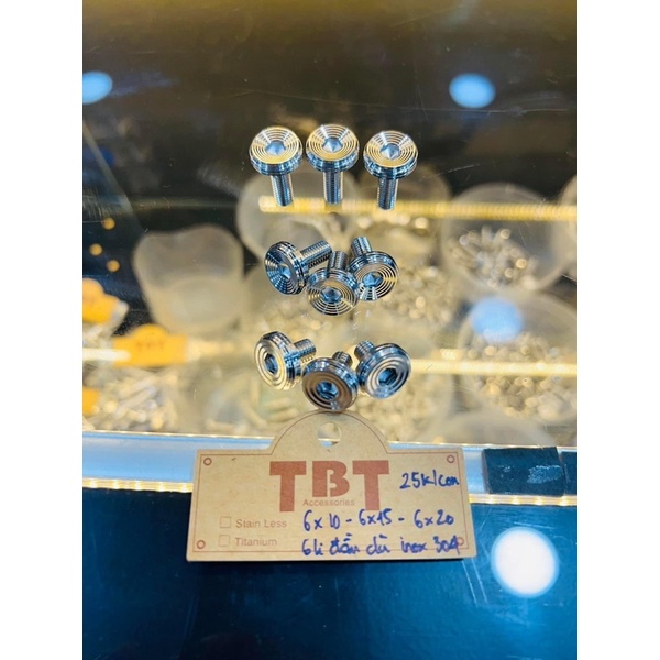 Ốc 6li đầu dù TBT inox 304 (ĐẦU DÙ)