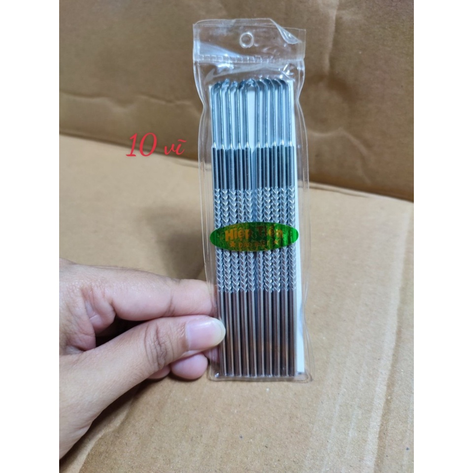 Combo 10 vĩ móc tai inox hiệp tiến và 50 cây móc tai cán nhựa đen rời Thanh Sơn.