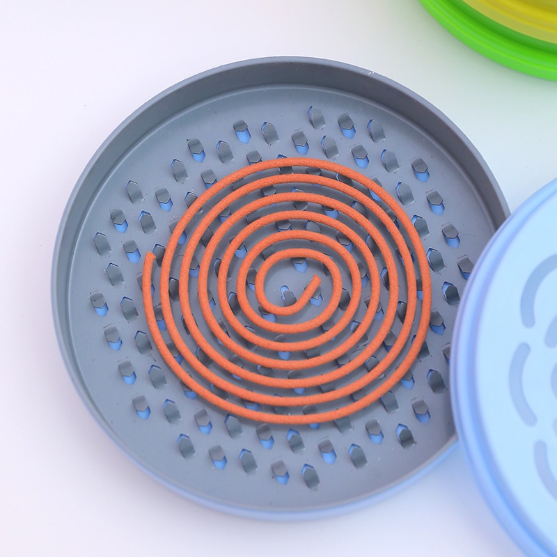 Hộp Dựng Nhang Muỗi Nhựa Họa Tiết Cánh Hoa Màu Sắc