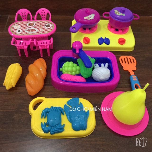 [Hàng VN] Túi đồ chơi nhà bếp nấu ăn gồm bồn rửa chén kèm phụ kiện rau quả y hình dành cho bé