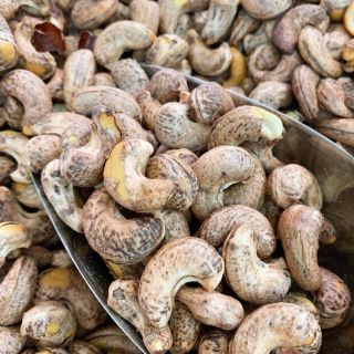 Hạt điều nguyên hạt 500g