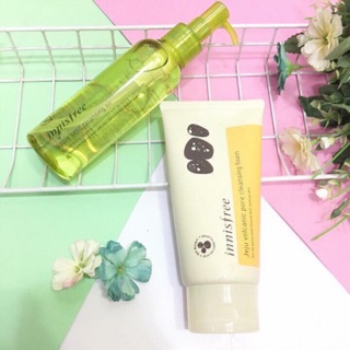 JEJU VOLCANIC PORE CLEANSING FOAM INNISFREE