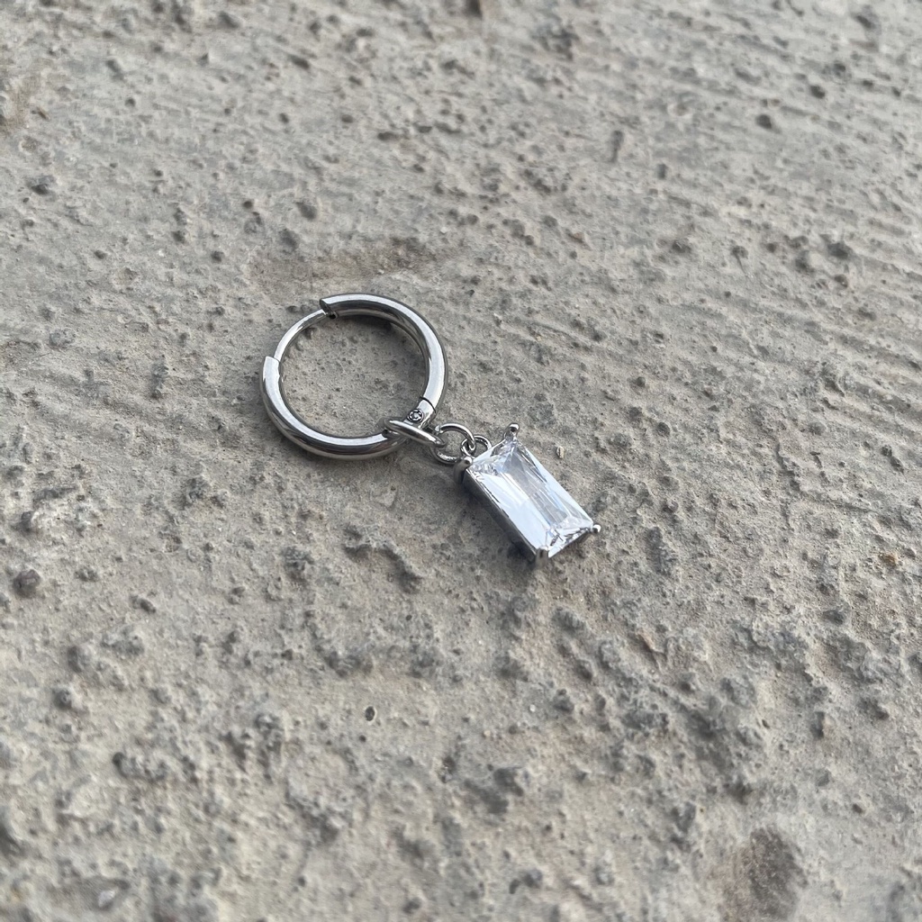 Bông Tai Đính Đá Zircon 19A1335 Phong Cách Hip Hop Thời Trang Cho Cặp Đôi