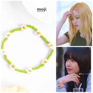 Vòng đeo tay xỏ hạt hoa cheap moment với idol kpop Black Pink