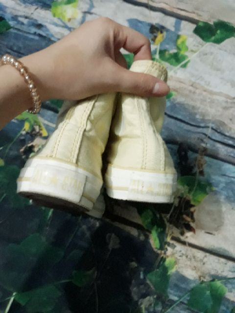 Giày converse màu vàng anh 2hand real giá rẻ chính hãng