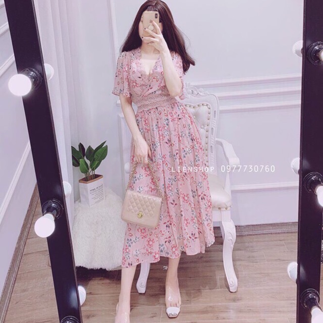 Đầm hoa phối ren