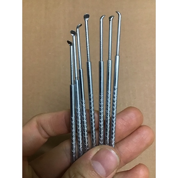 Dụng cụ lấy ráy tai bằng inox, que lấy ráy tai inox dài 10 cm ( giá 1 cái )