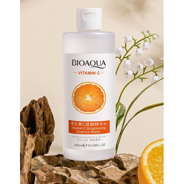 Nước hoa hồng Toner Vitamin C Bioaqua giúp dưỡng ẩm, cấp nước cho da, se khít lỗ chân lông