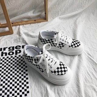 Giày thể thao kẻ caro trắng đen thời trang