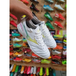 Giày đá bóng Mizuno TF ( tặng đôi tất dệt kim Mizuno)