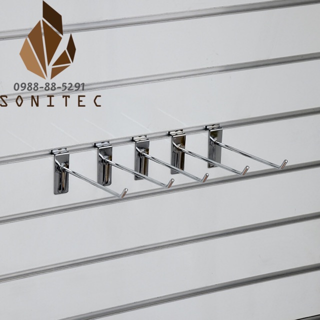 Móc treo inox cài slatwall phụ kiện ốp lưng điện thoại siêu thị Móc treo cài tấm gỗ