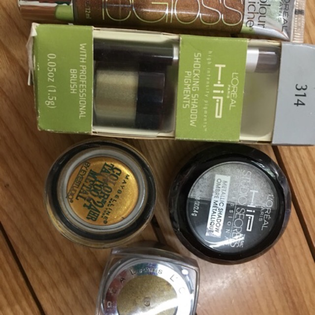 Combo phấn mắt giảm sock